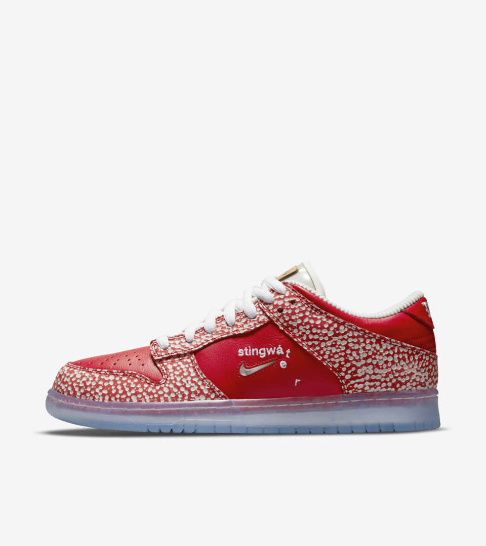 nike sb x stingwater dunk low og shoes